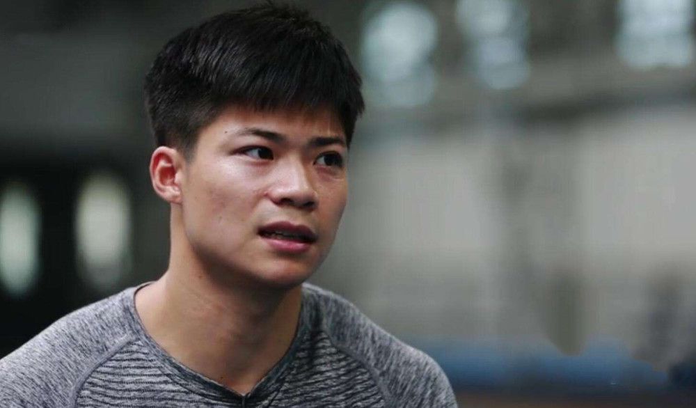 双腿打开被挠毛笔调教小说