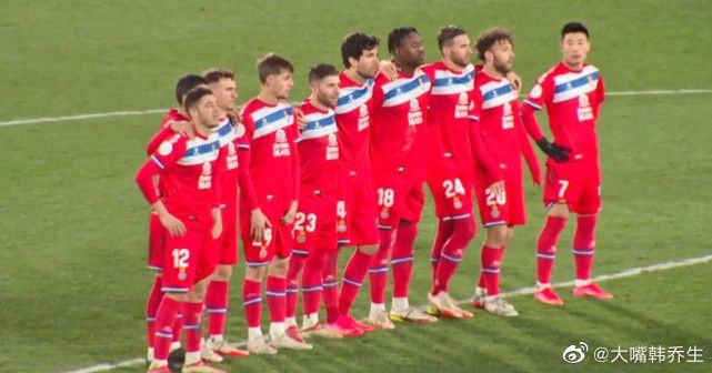 亚洲国产中文在线